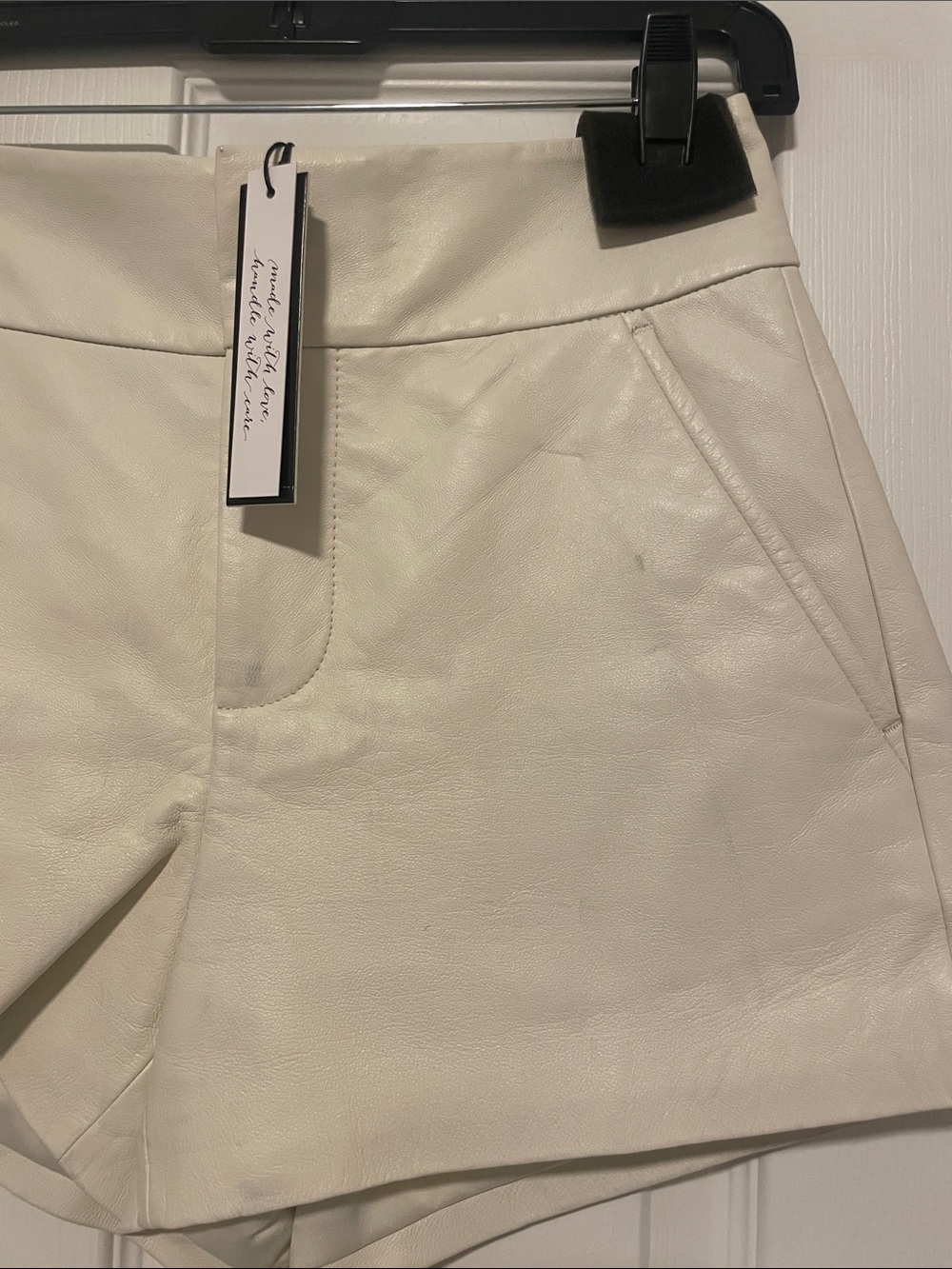 Alice + Olivia Cady White Leather Shorts - Picture 6 of 10